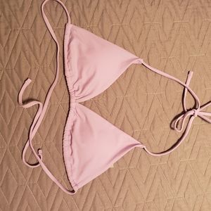 🔥 2/$12. Lavender bathing suit top.